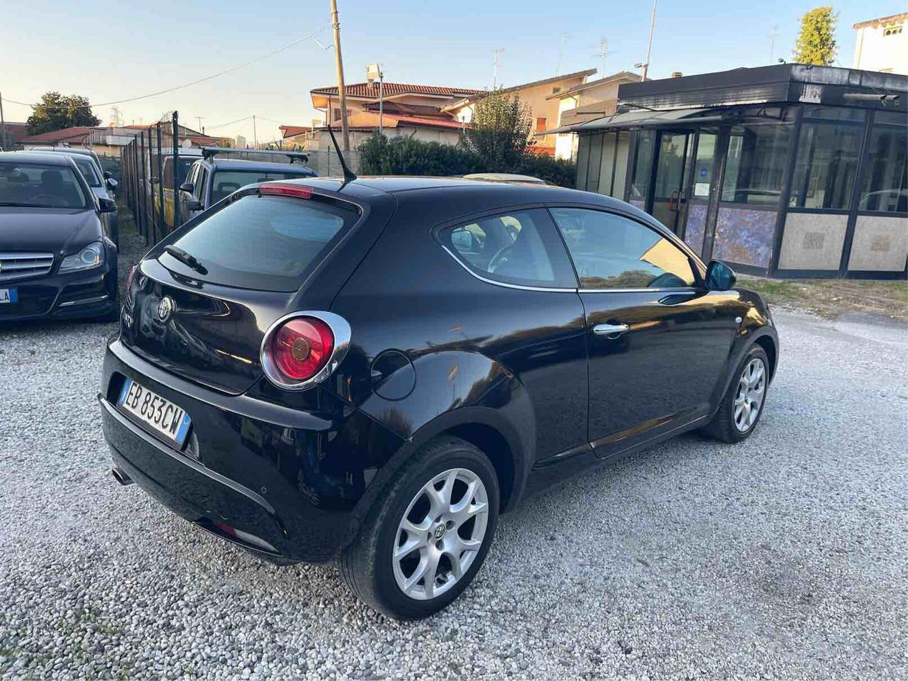 ALFA ROMEO MITO - 1.3 MJET DISTINCTIVE