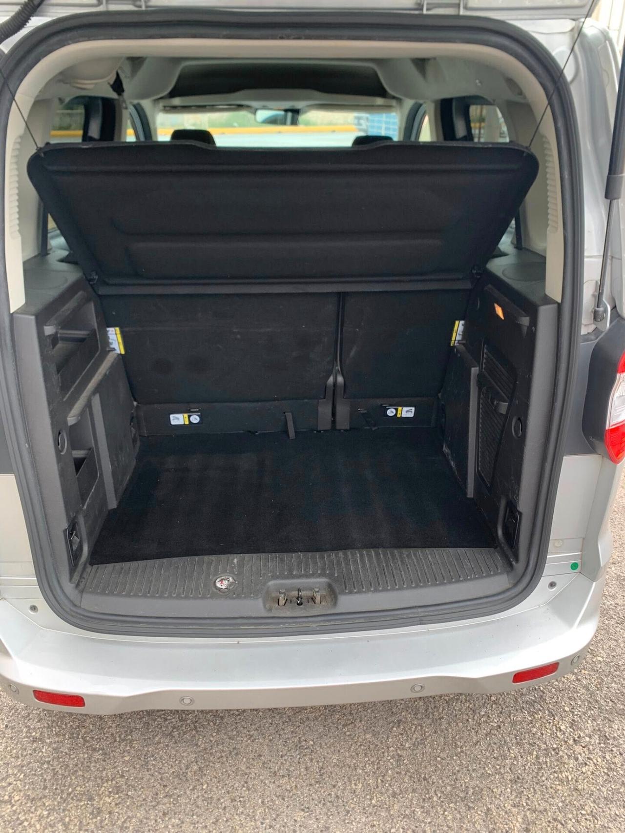 Ford Tourneo Courier 1.5 TDCI 75 CV S&S Plus