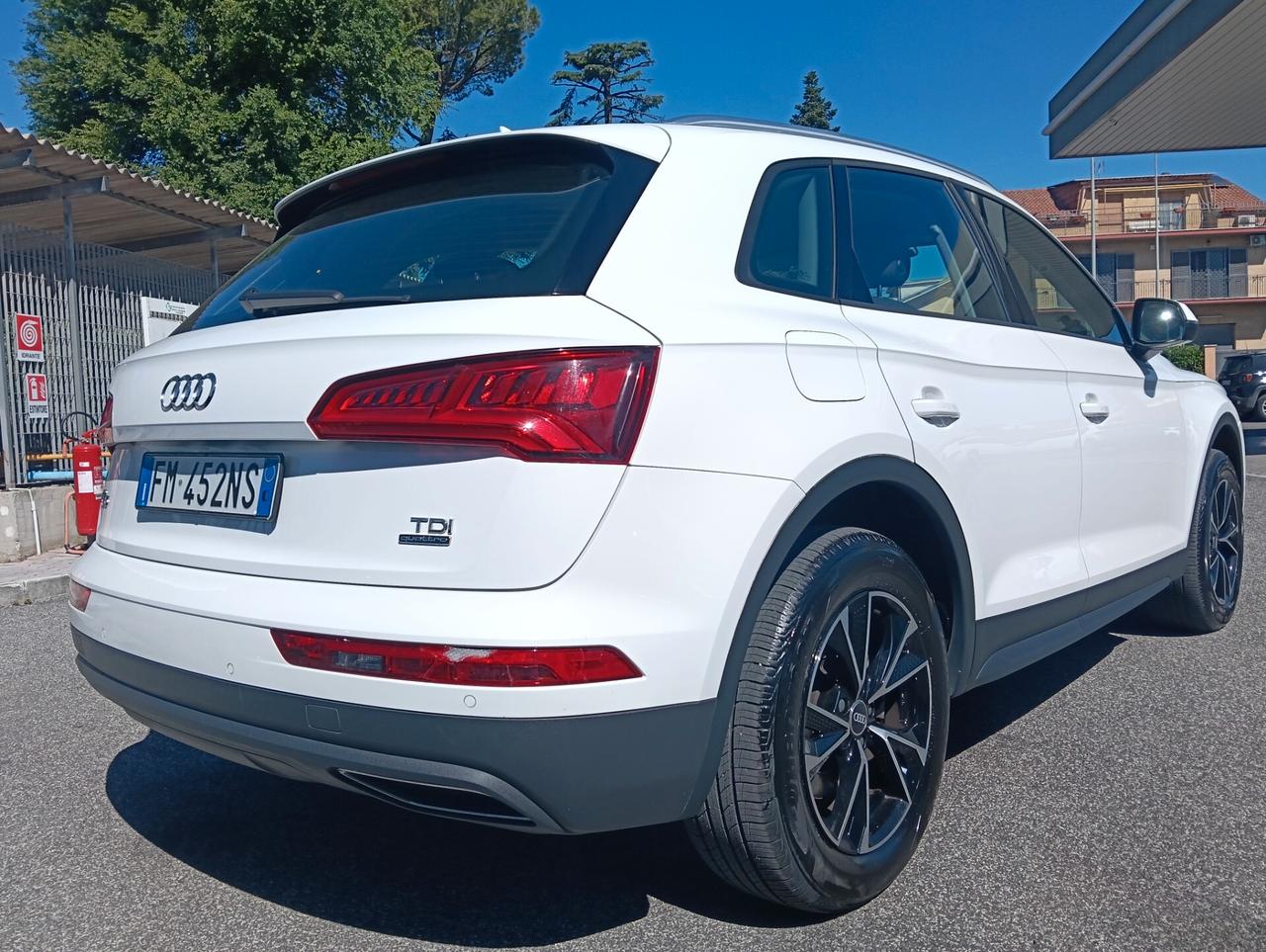 Audi Q5 2.0 TDI quattro S tronic Business Uni Proprietario