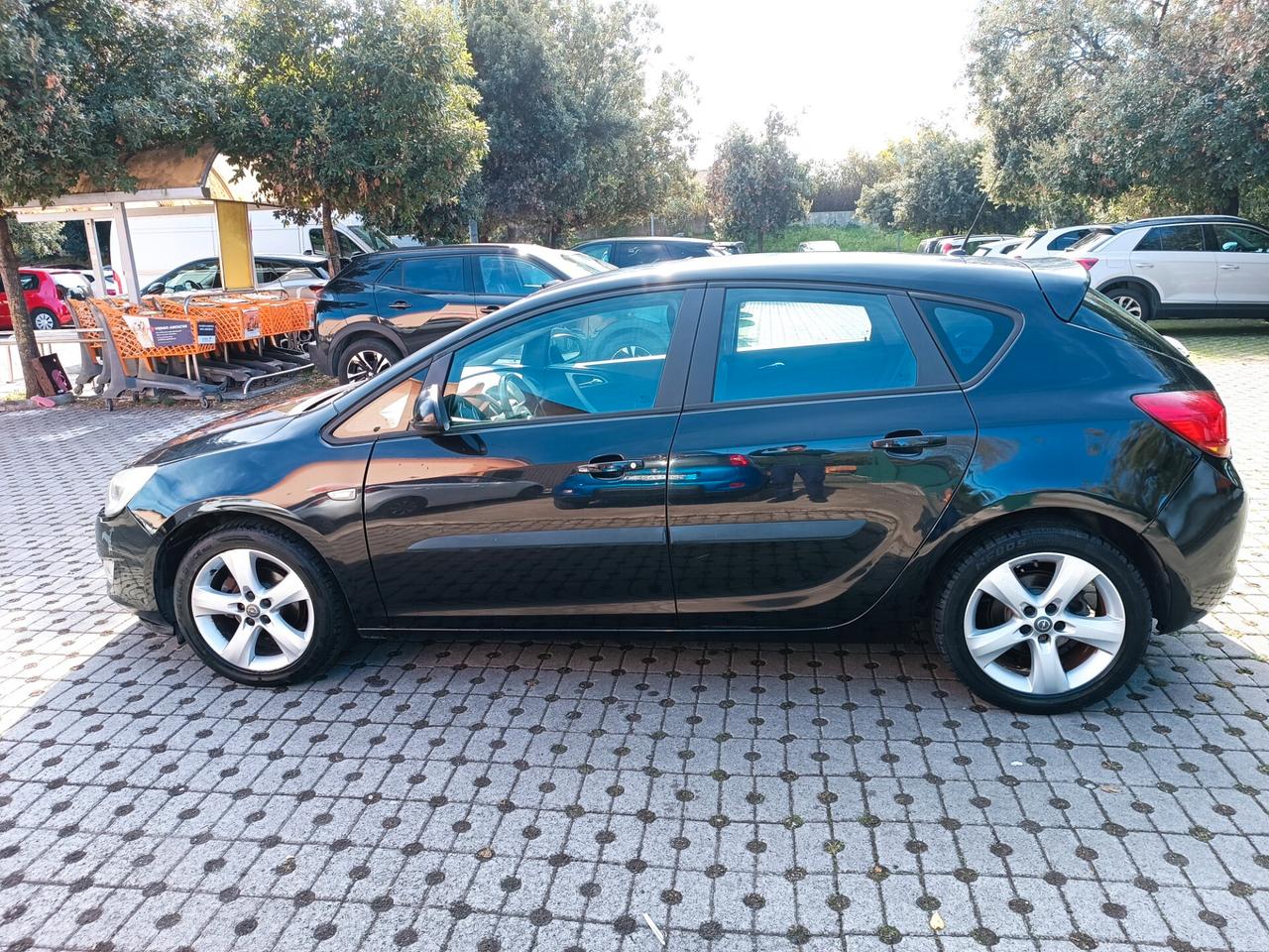 Opel Astra 1.4 100CV 5 porte Elective