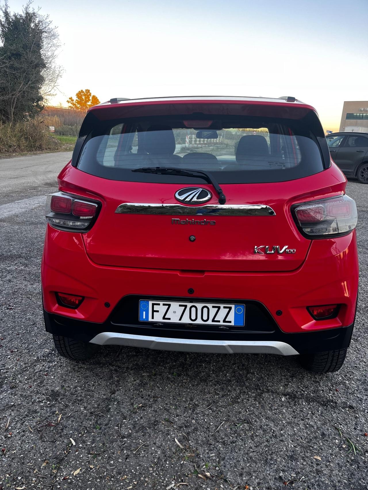 Mahindra KUV100 1.2 VVT K8