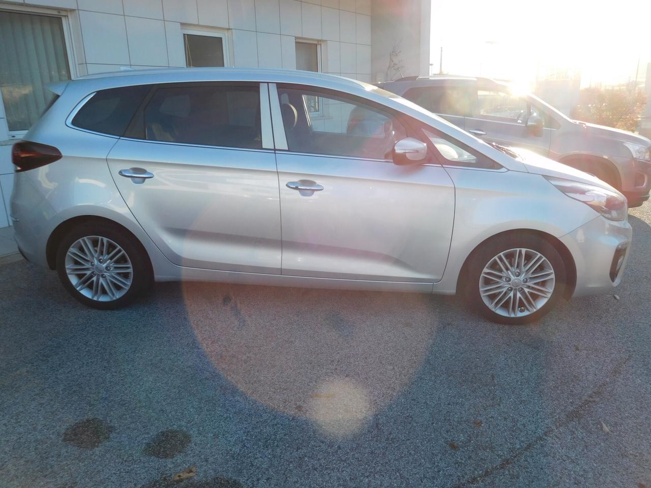 Kia Carens 1.7 CRDi 115 CV Class 7 POSTI