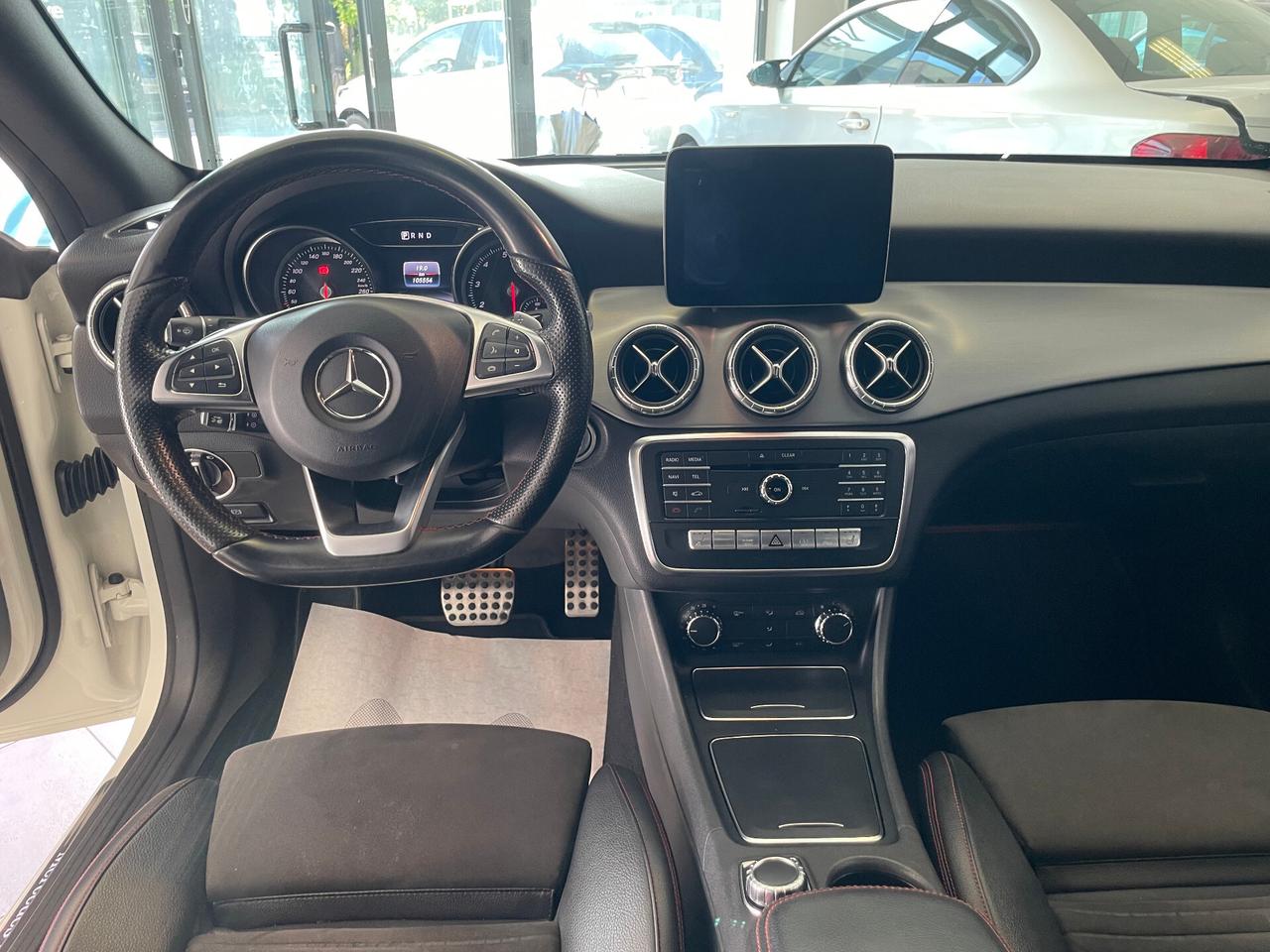 Mercedes-benz CLA 220 Shooting Brake. 4Matic Automatic PremiumAMG
