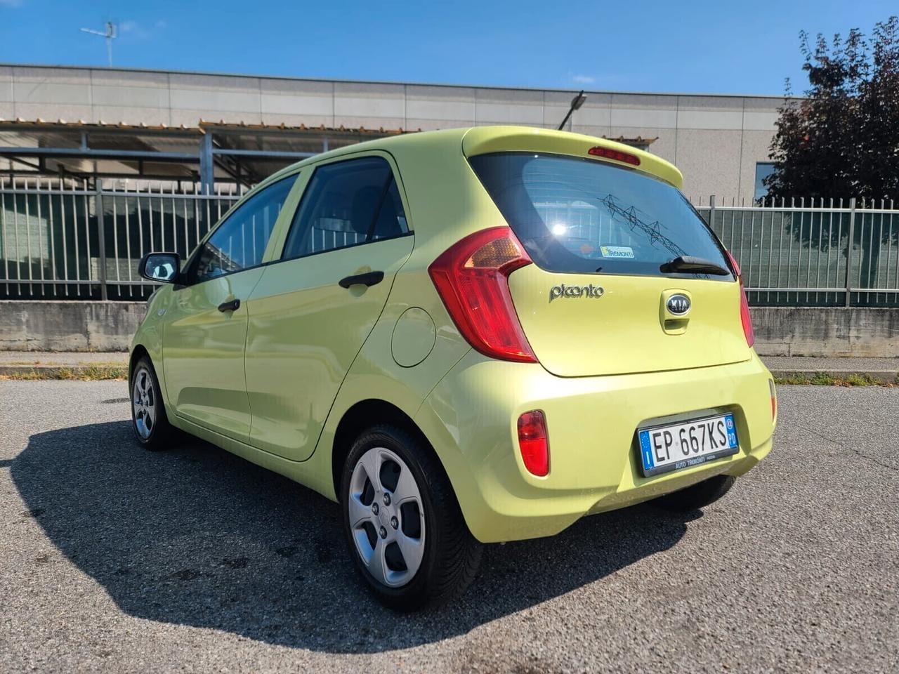 Kia Picanto 1.0 BENZ SOLO 28.000 KM