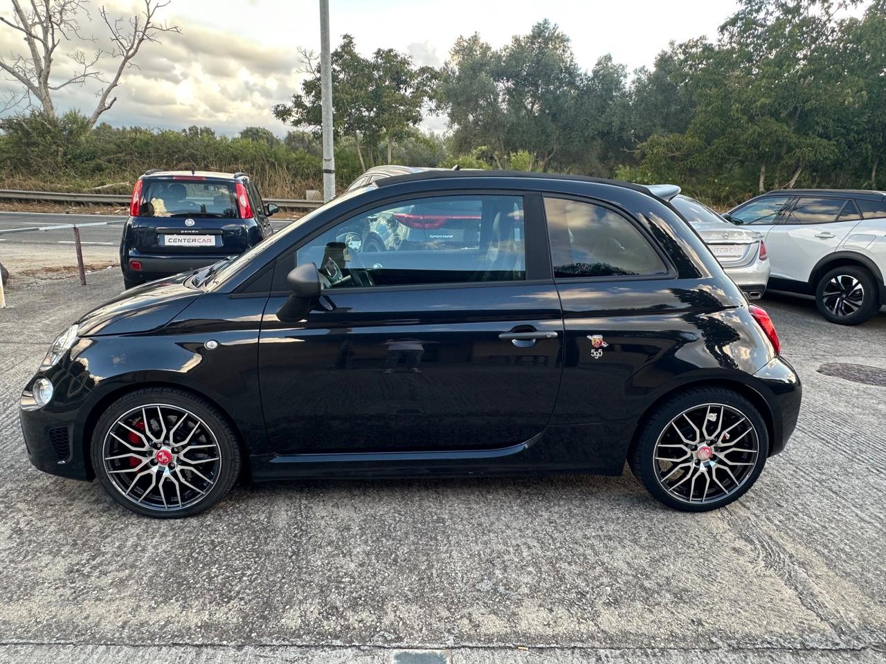 Abarth 595 C 1.4 Turbo T-Jet 180 CV Competizione
