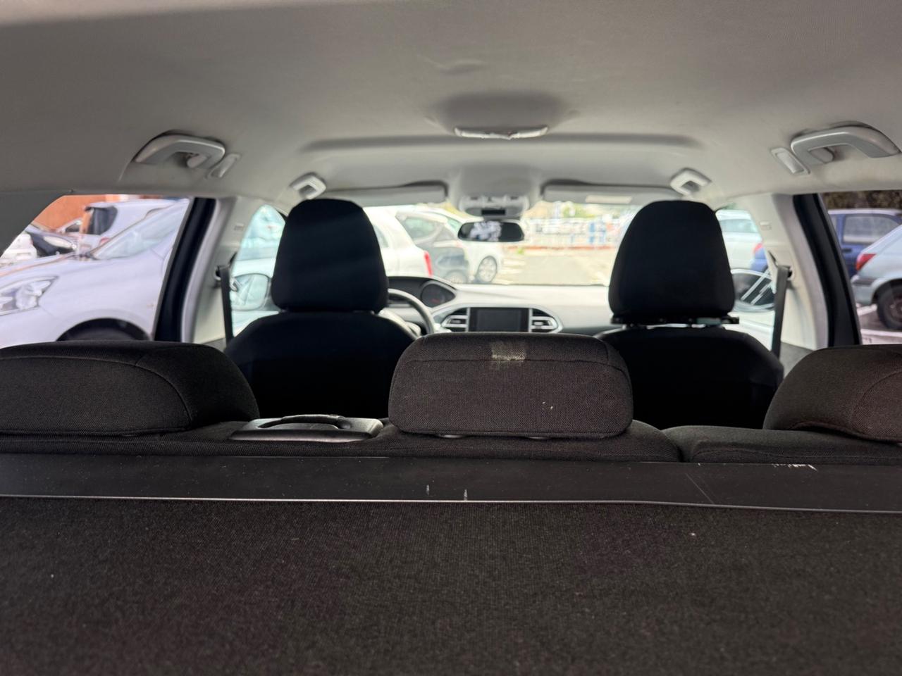 Peugeot 308 BlueHDi 120 S&S SW Business