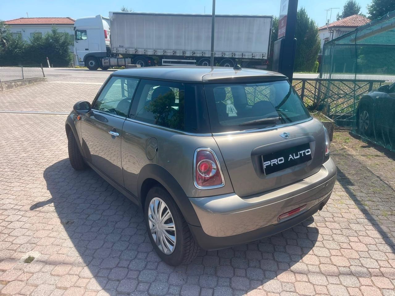 Mini 1.6 16V Cooper