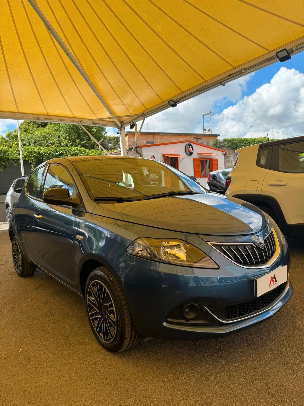 Lancia Ypsilon HYBRID *ANTICIPO 0* 210€ AL MESE