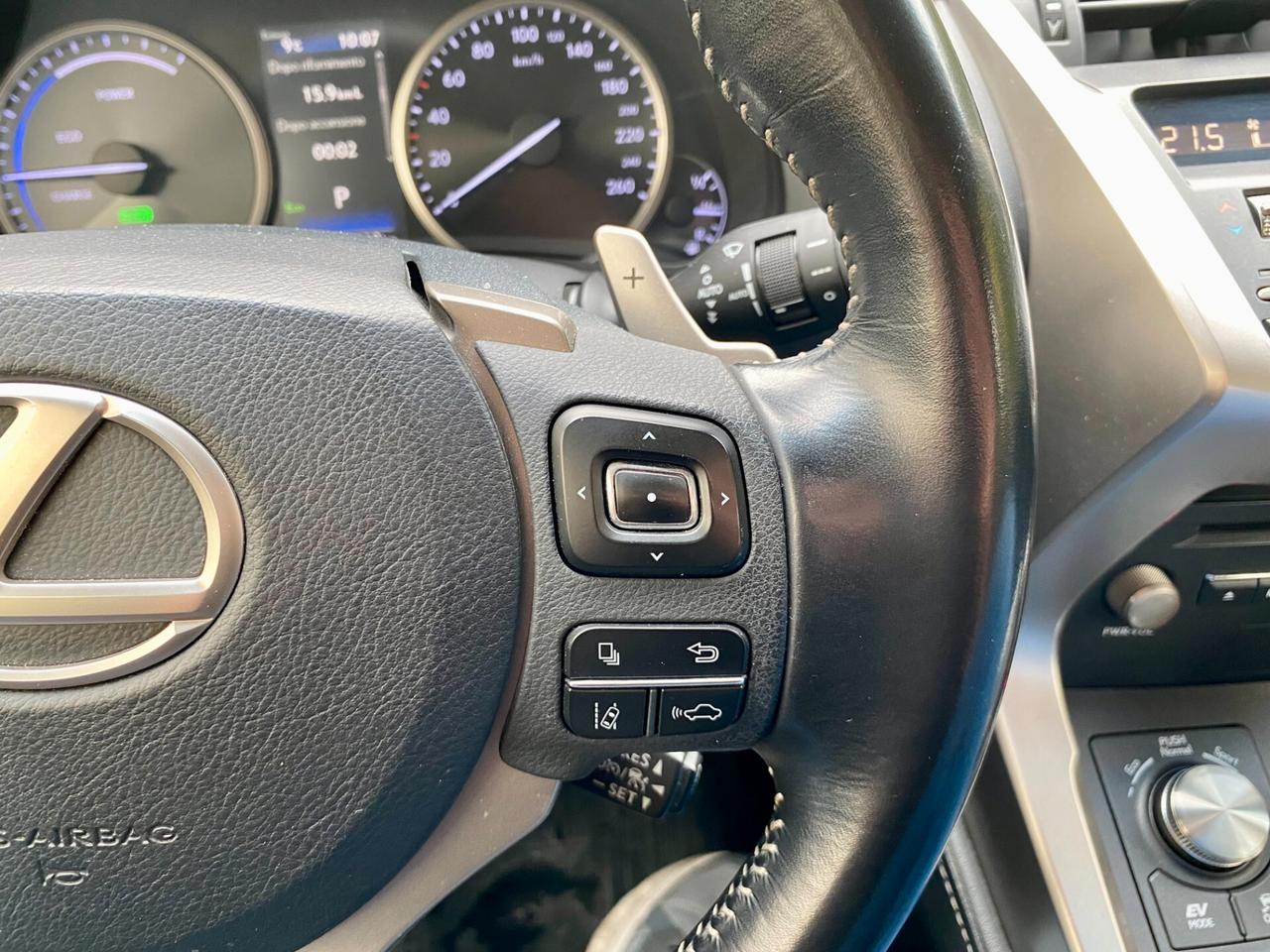 Lexus NX 300h Hybrid 4WD Premium UNICO PROPRIETARIO TAGLIANDI LEXUS