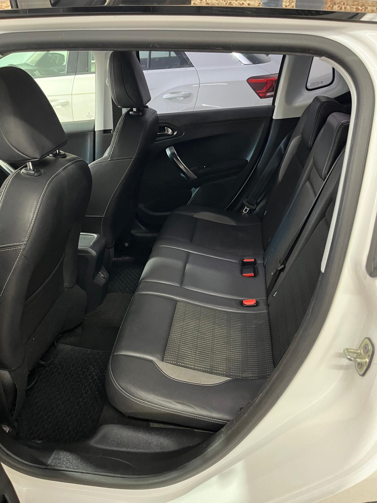 Peugeot 2008 1.6 e-HDi 92 CV Stop&Start Allure