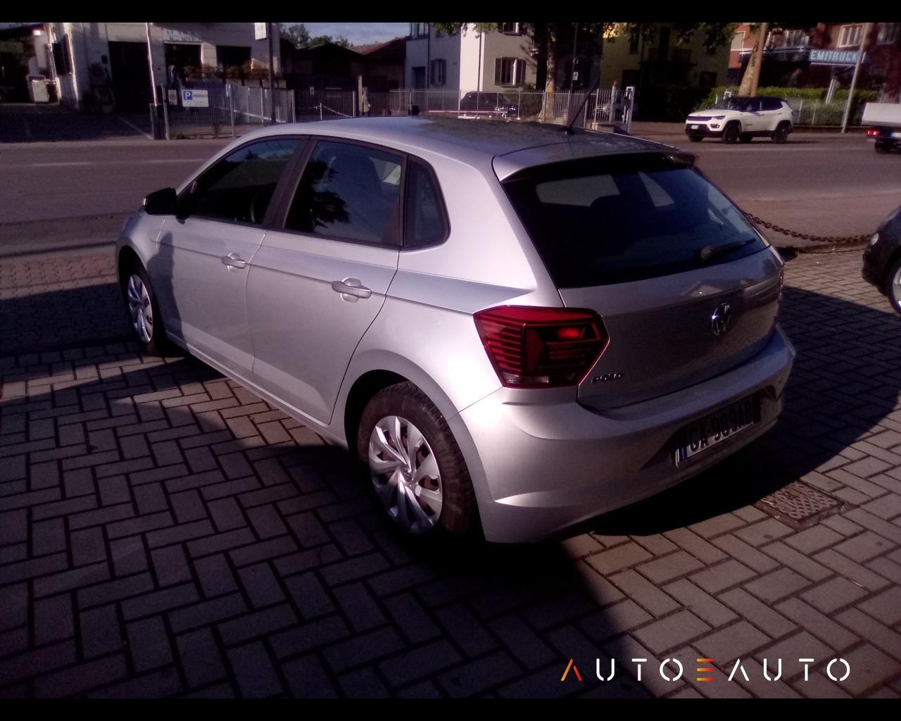 VOLKSWAGEN Polo VI 2017 - Polo 5p 1.0 tgi Trendline 90cv my19