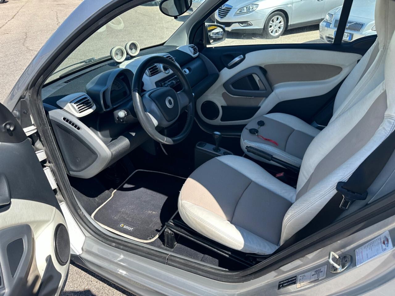 Smart ForTwo SERVOSTERZO INTERNO PELLE