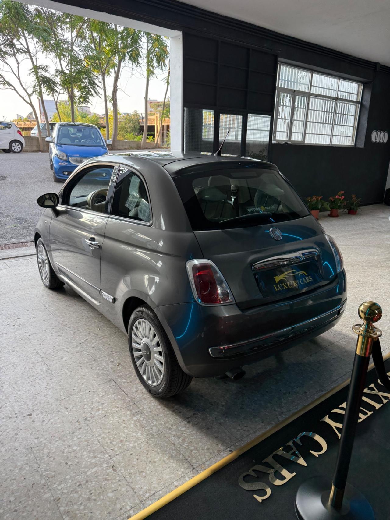 Fiat 500 1.2 Lounge Neopatentati 2010