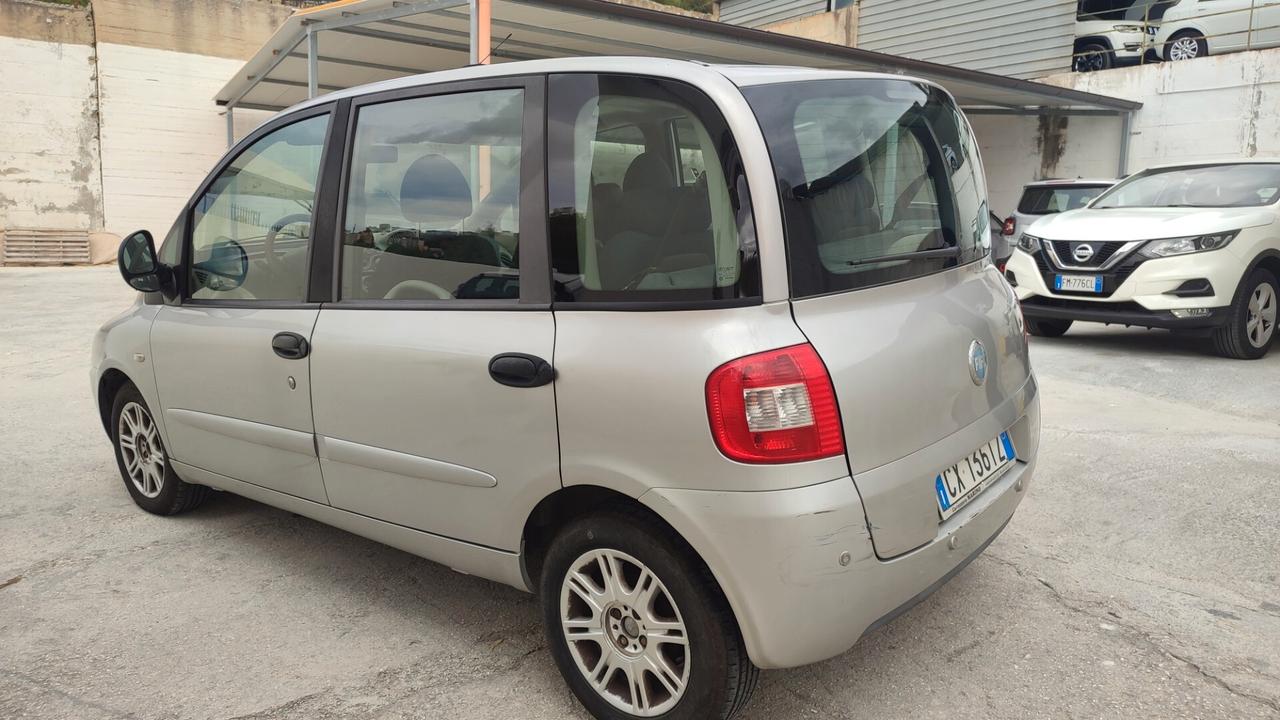 Fiat Multipla 1.9 MJT Dynamic