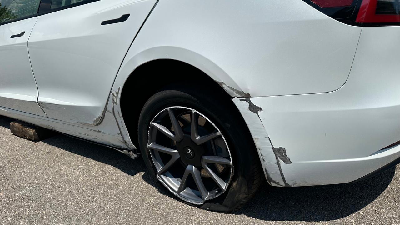 Tesla Model 3 RWD (incidentata)