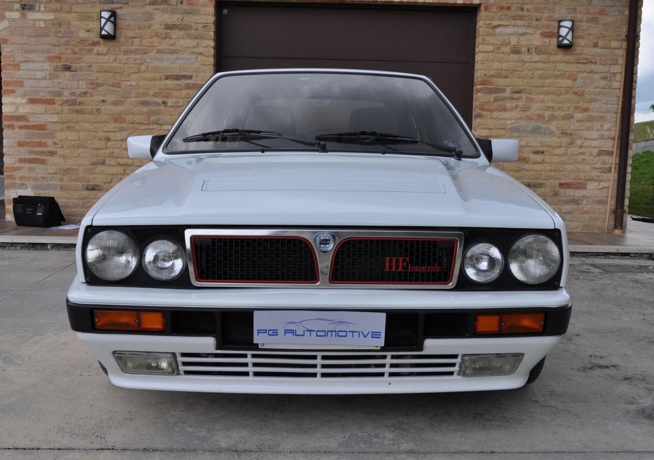 Lancia Delta 2.0i.e. turbo HF integrale 8V (ASI TARGA ORO)