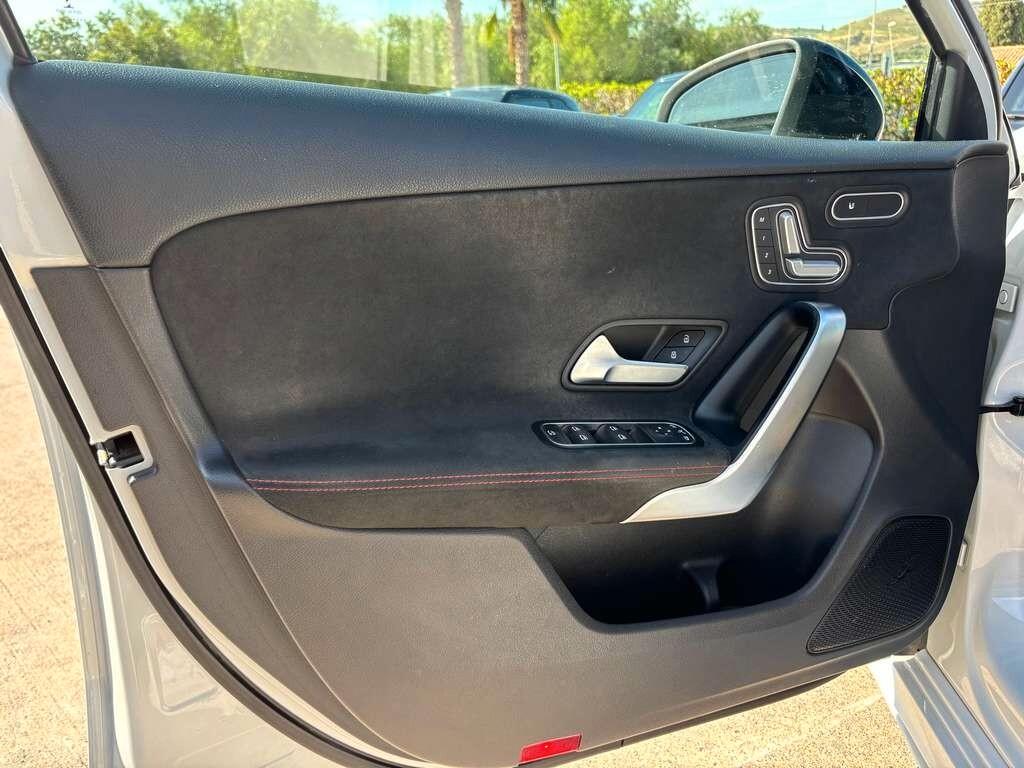 Mercedes-benz A 220 d Automatic Premium 2019/ KM 120.000 Tua a solo 239 Euro al mese