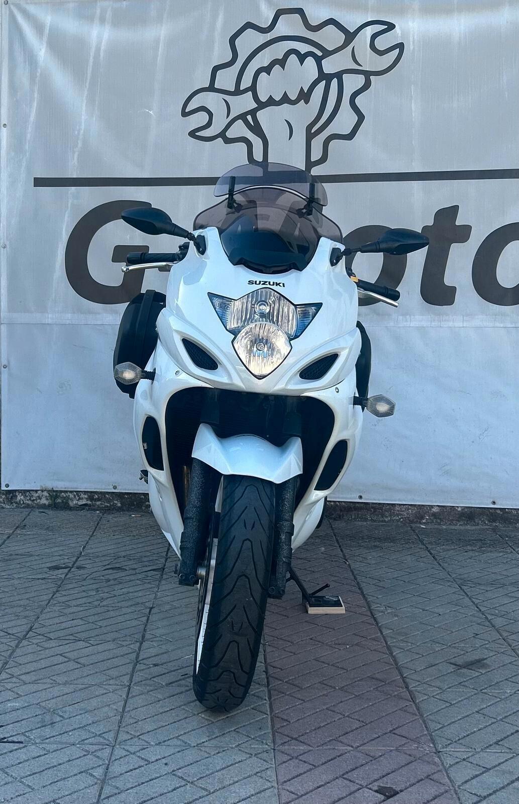 SUZUKI GSX 1250 F GMOTO COSENZA