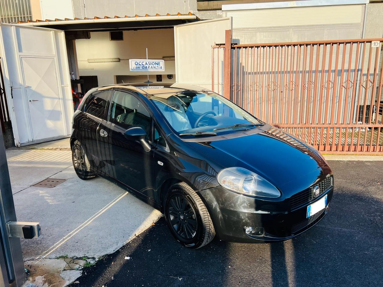 Fiat Grande Punto CON GARANZIA 12 MESI COMPRESA NEL PREZZO