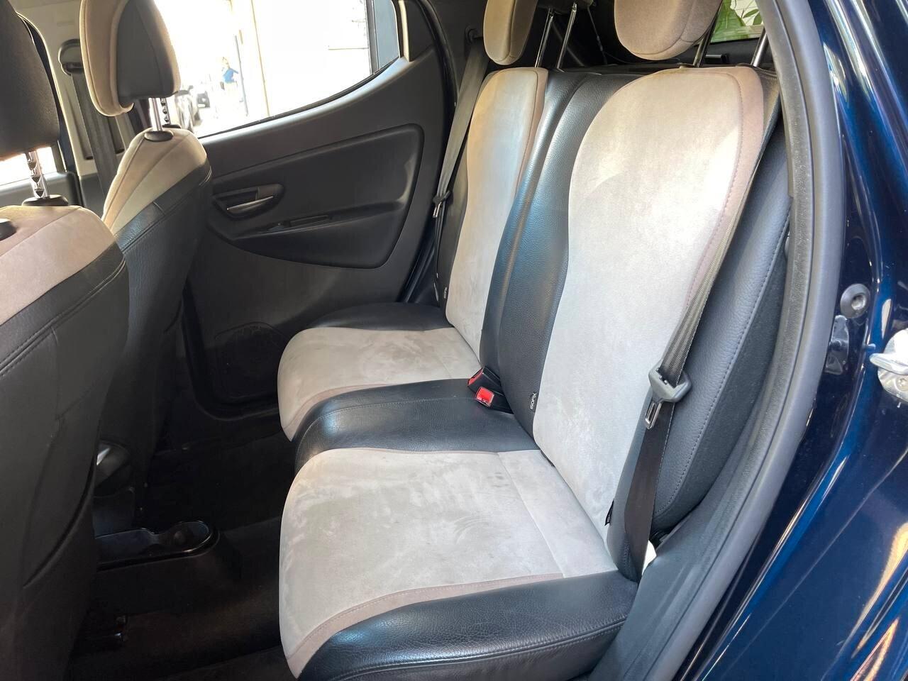 Lancia Ypsilon 0.9 TwinAir 85 CV Mya