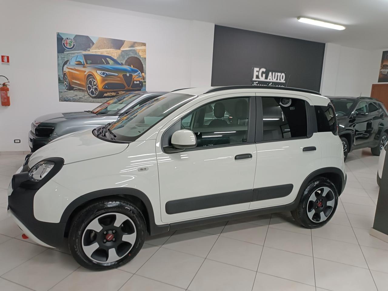 Fiat Panda 1.0 FireFly S&S Hybrid Cross