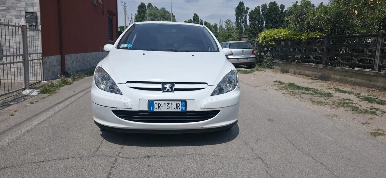 Peugeot 307 1.4 16V 5p. XS neopatentati
