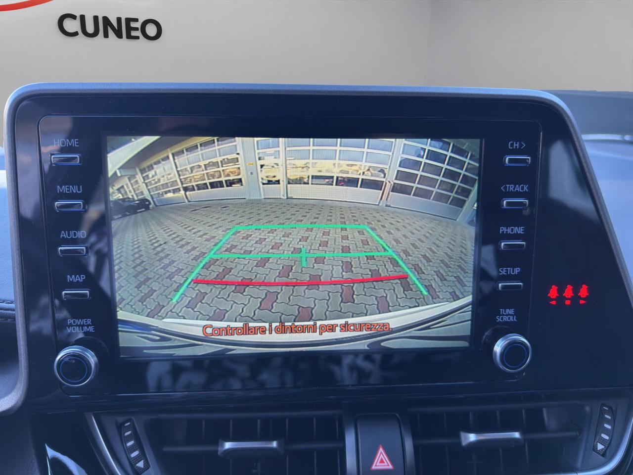 Toyota C-HR 1.8h Active e-cvt