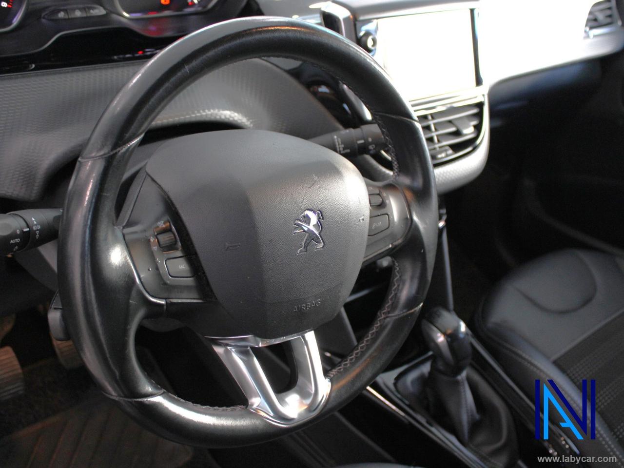 PEUGEOT 2008 BlueHDi 100 Allure