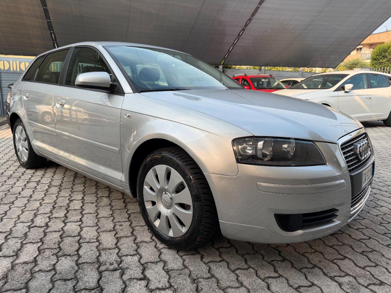 Audi A3 Sportback 1.6 Ambition CAMBIO AUTOMATICO IDONEA NEOPATENTATI