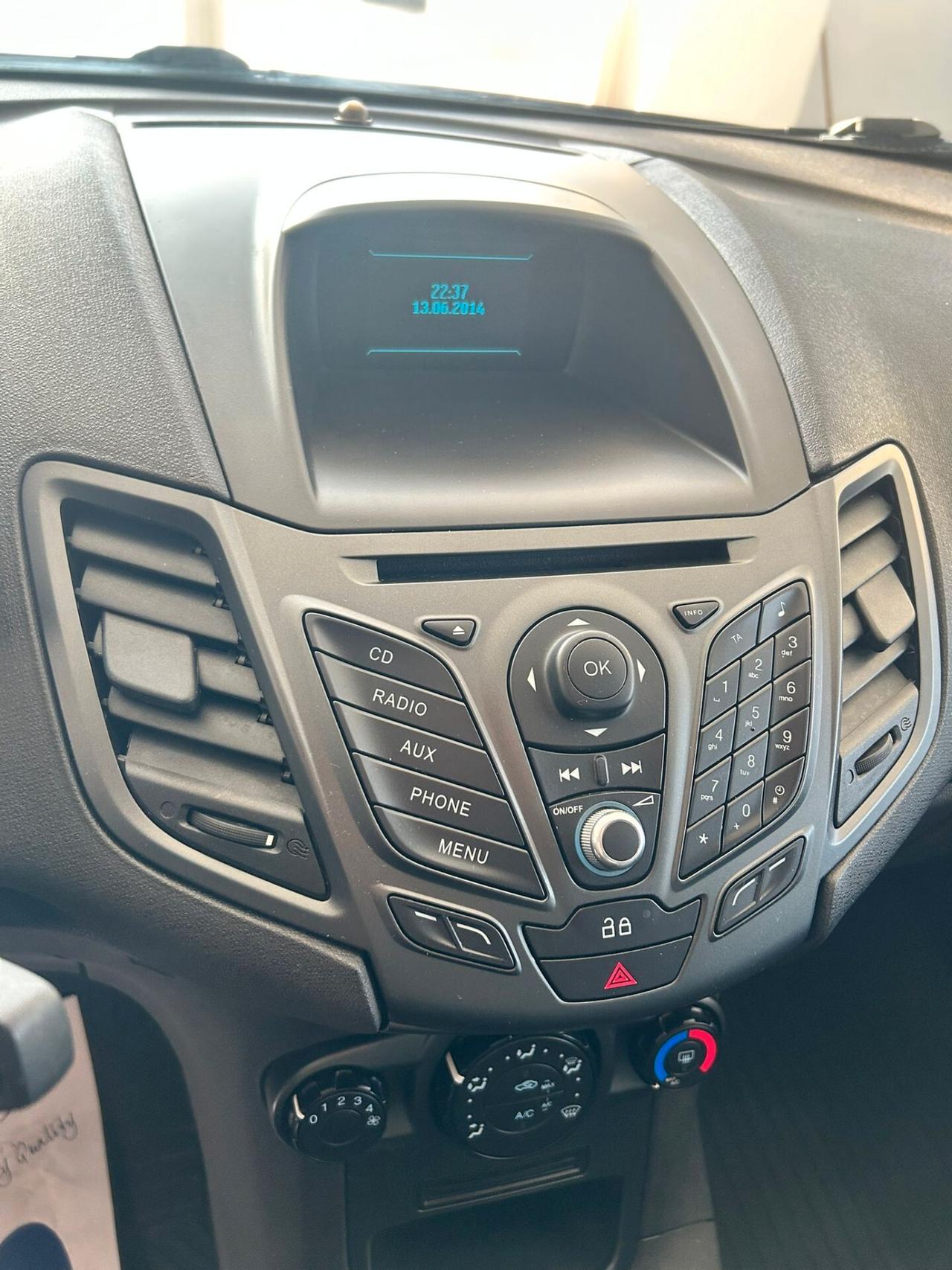 Ford Fiesta 1.4 GPL x neopatentati 2014