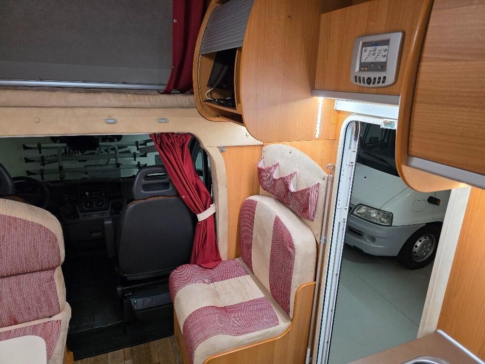 CAMPER MILLER VICTORIA