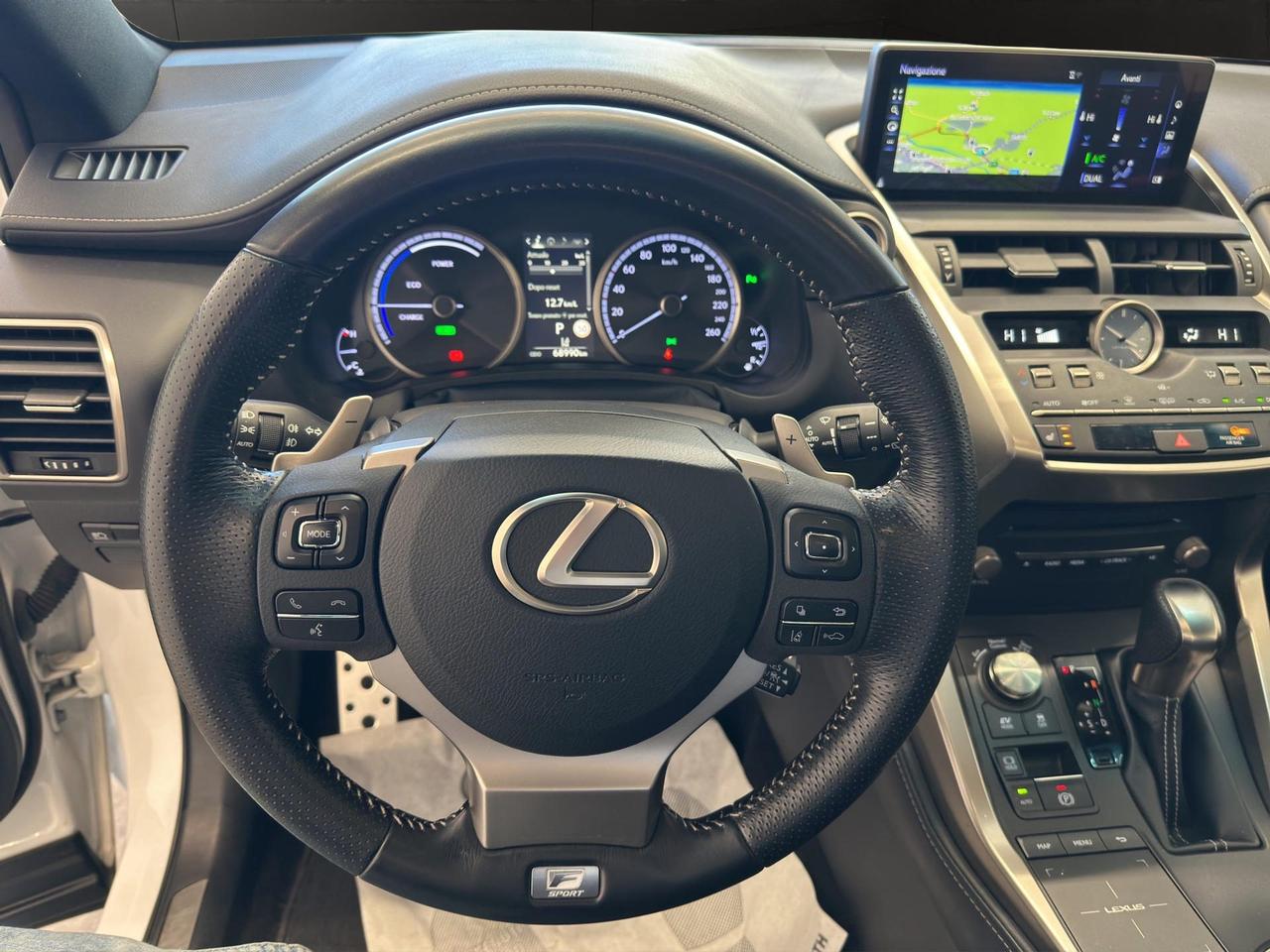Lexus NX 300h 2.5 F Sport 4wd cvt