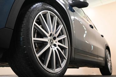 MERCEDES GLA (X156) GLA 200 d Automati...