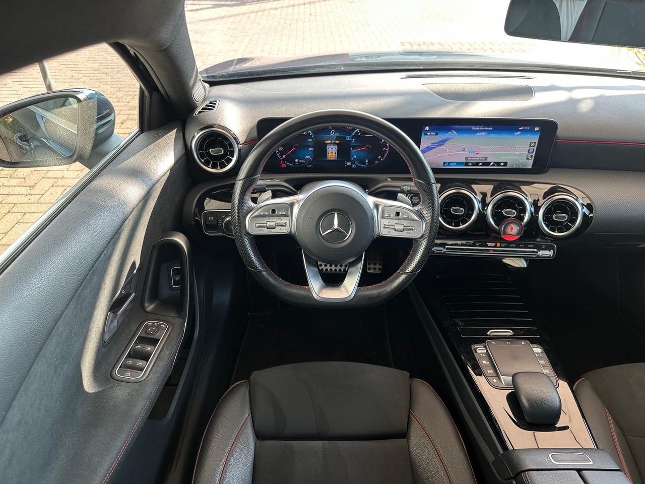 Mercedes-Benz A 180 AMG Line Advanced A 180 #6775