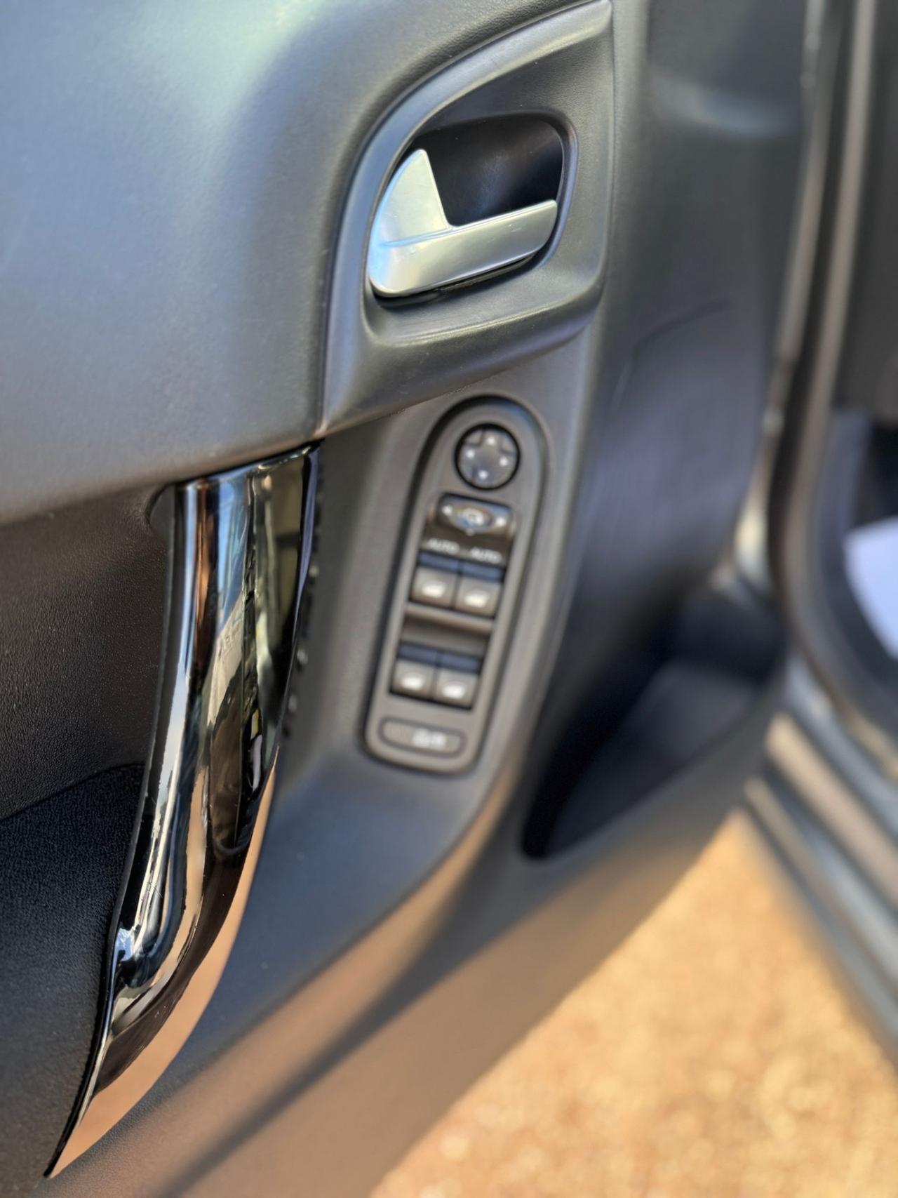 Citroen C3 1.4 HDi 70 Exclusive SOLO 130.000 KM NEO OK