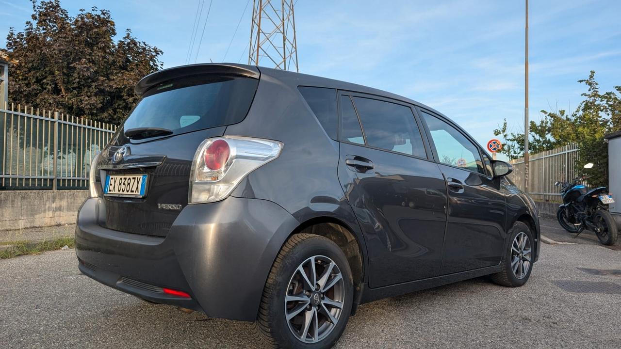 Toyota Verso 1.6 D-4D 7 posti Business Pack