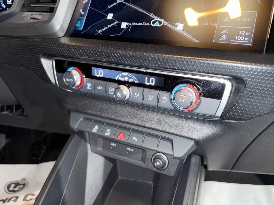 Audi A1 25 1.0 tfsi Con VIRTUAL COCKPIT