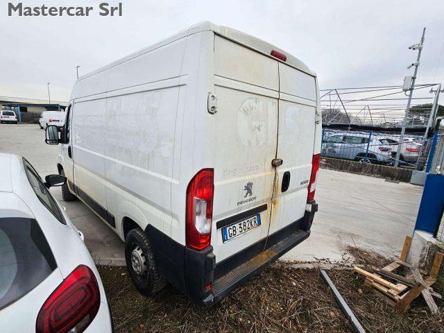 PEUGEOT Boxer 330 L2H2 2.2 BlueHDi 140cv - GB382KR