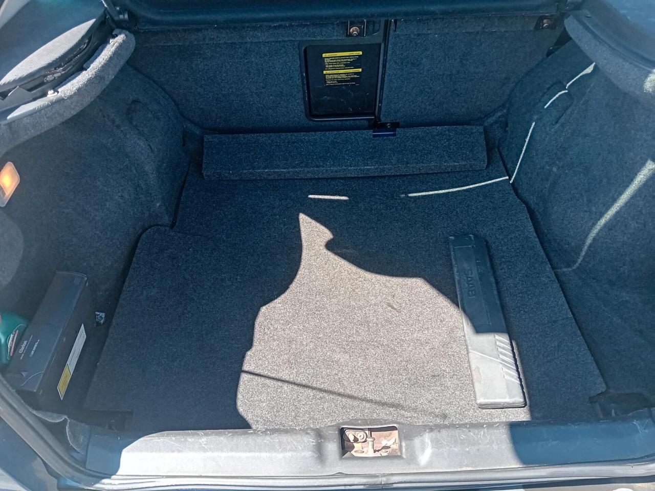Saab 900 Coupe 2.0