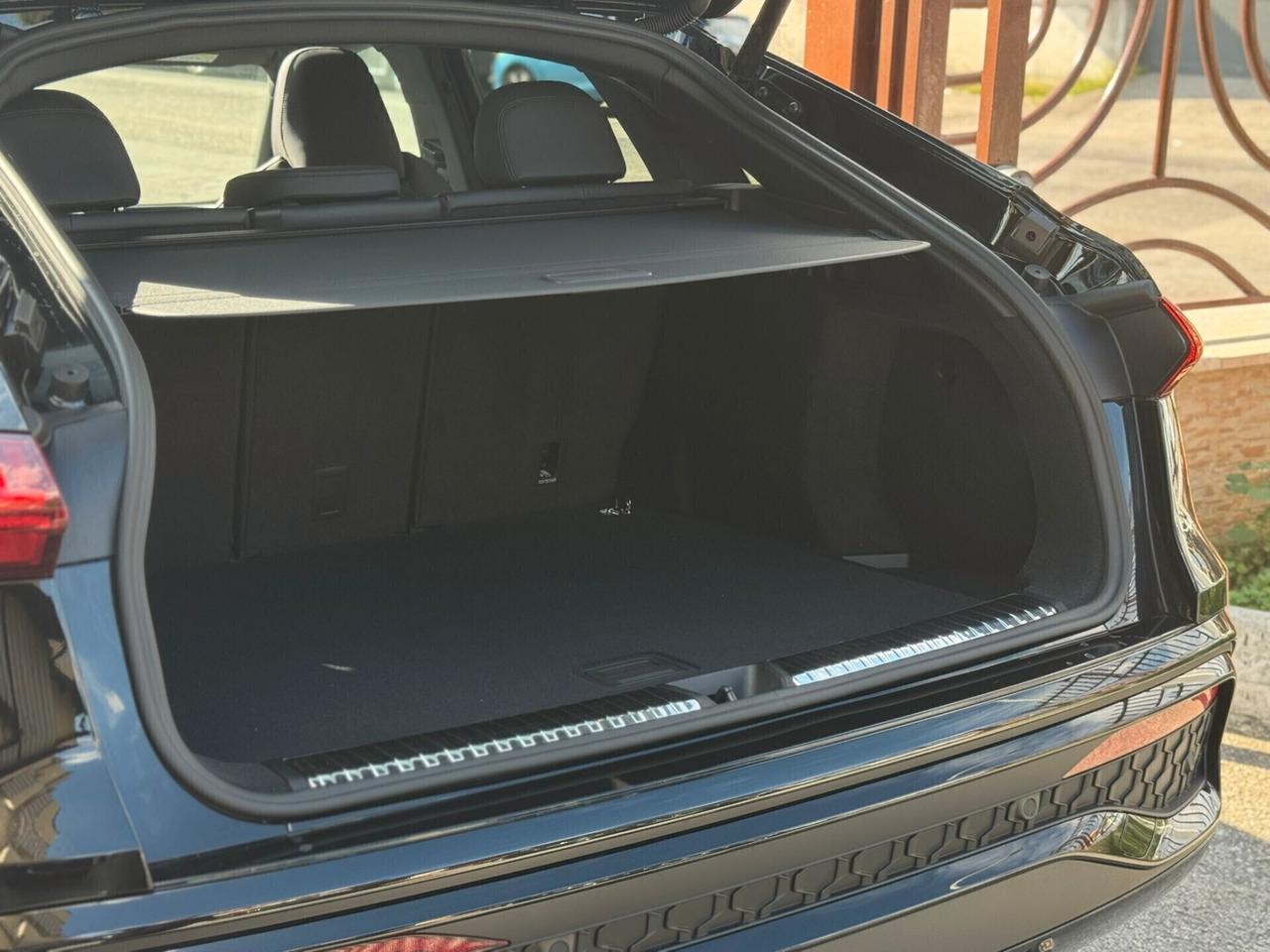 Audi Q5 SPB 40 TDI 204 CV quattro S tronic Identity Black