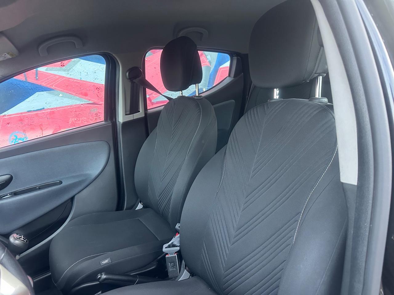 LANCIA YPSILON 1.2 GPL DI SERIE/B.SHAFT/PERMUTE