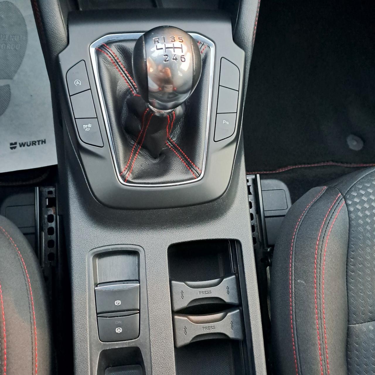 Ford Kuga 1.5 Ecoboost 150cv St-Line