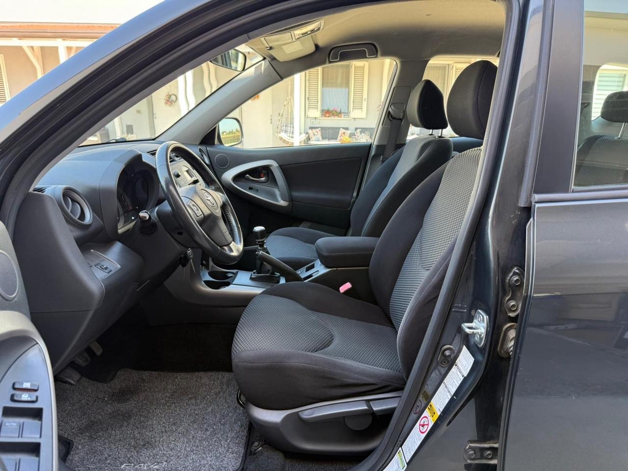 Toyota RAV 4 RAV4 2.2 D-4D 136 CV Luxury