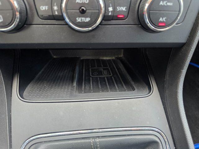 SEAT Leon 1.6 TDI 115 CV ST Style LED Navi ACC Radar SensPAR