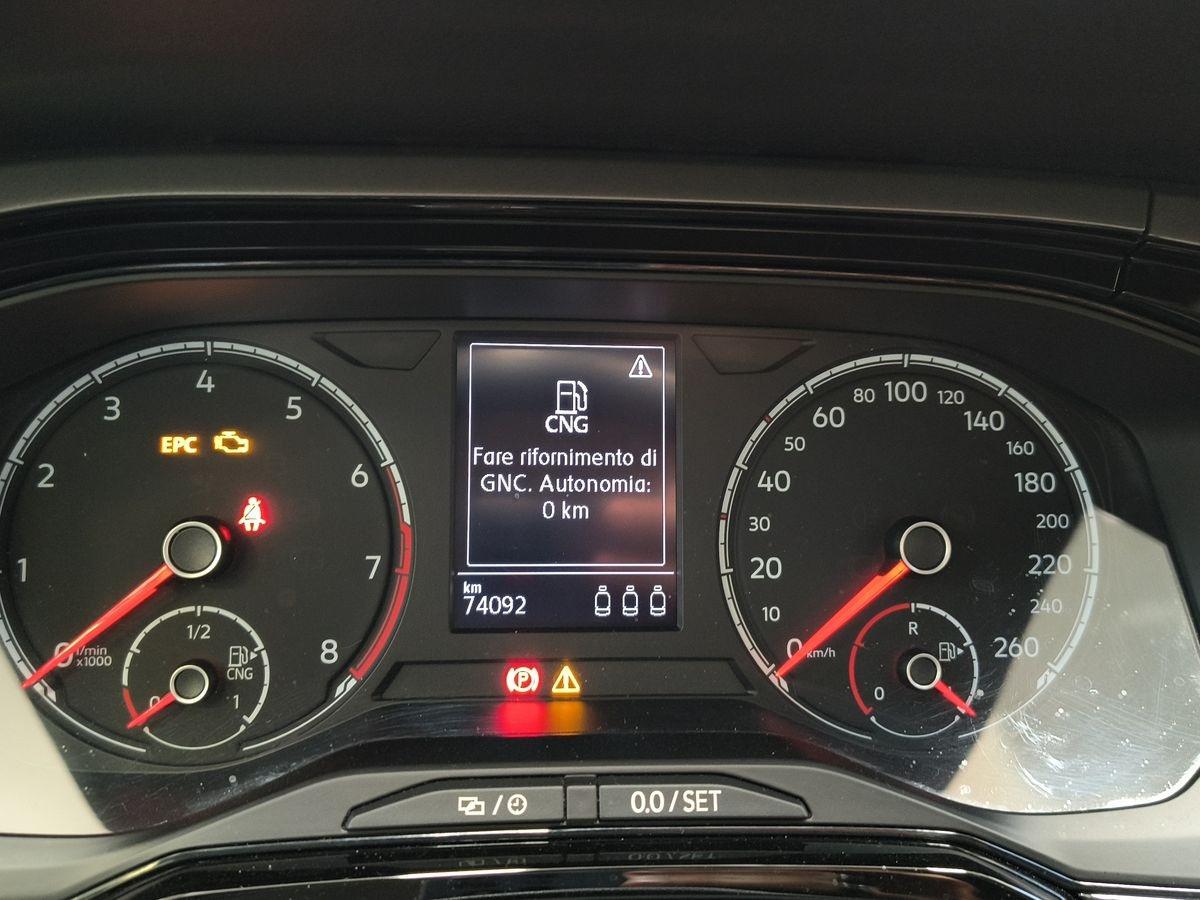 VOLKSWAGEN Polo VI 2017 - Polo 5p 1.0 tgi Comfortline 90cv my19