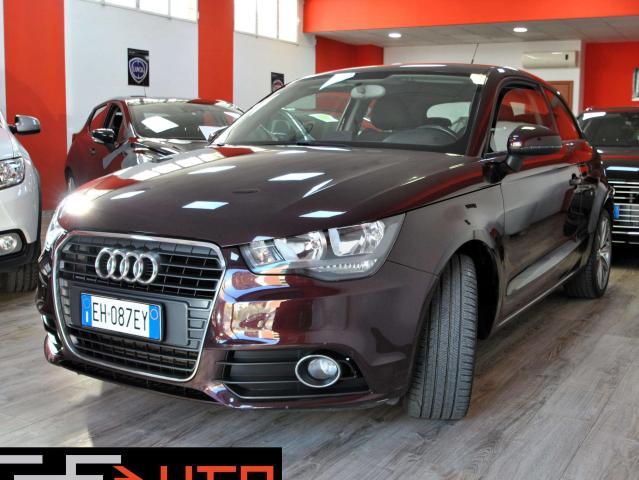 Audi A1 A1 I 2010 3p 1.6 tdi Attraction 105cv