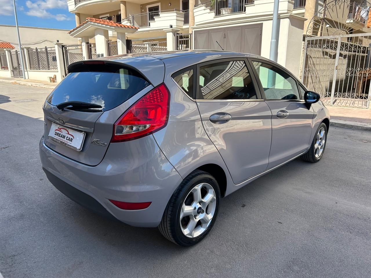 Ford Fiesta 1.4 TDCi 5p. Titanium