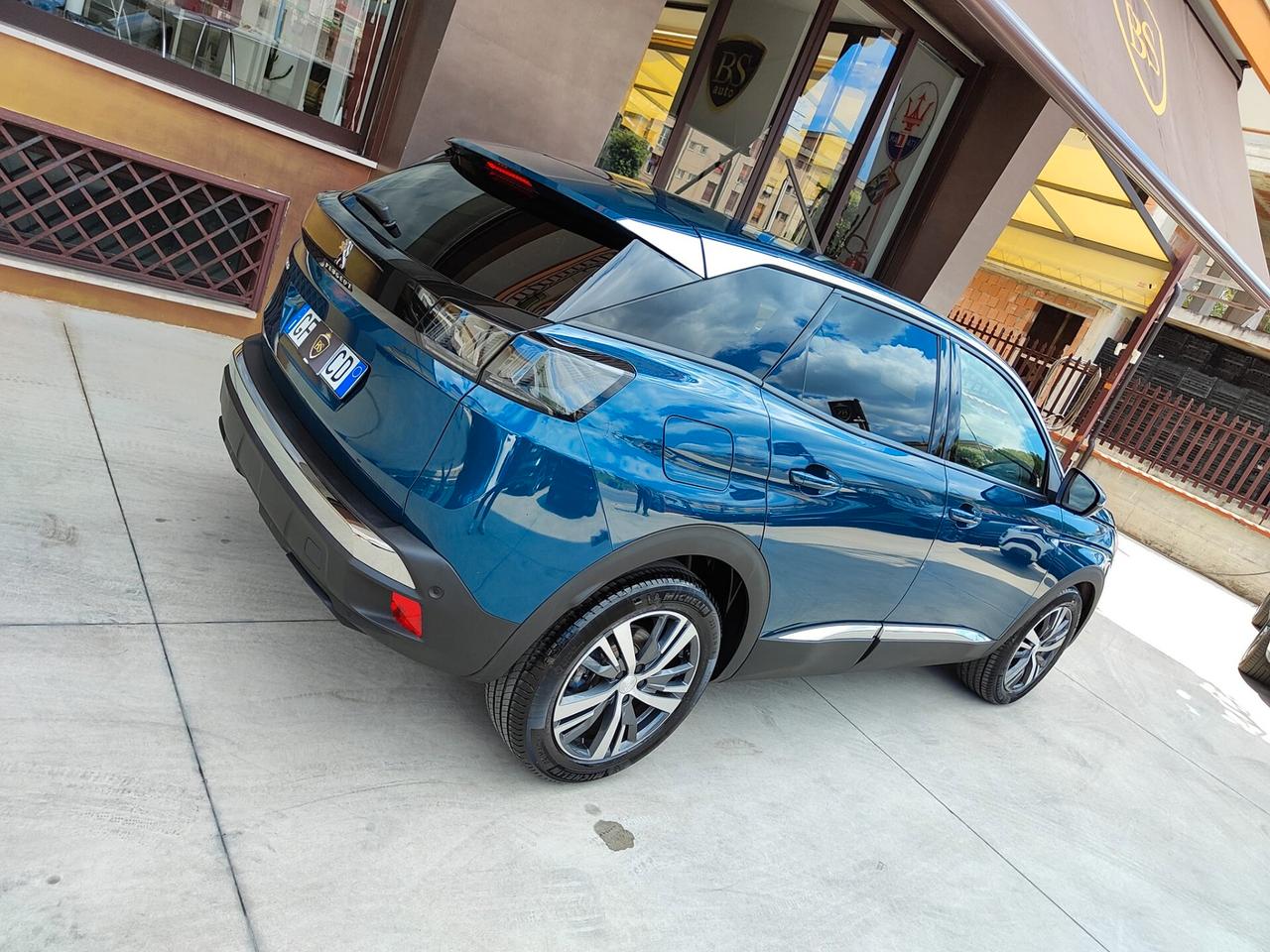 Peugeot 3008 BlueHDi 130 S&S EAT8 Allure