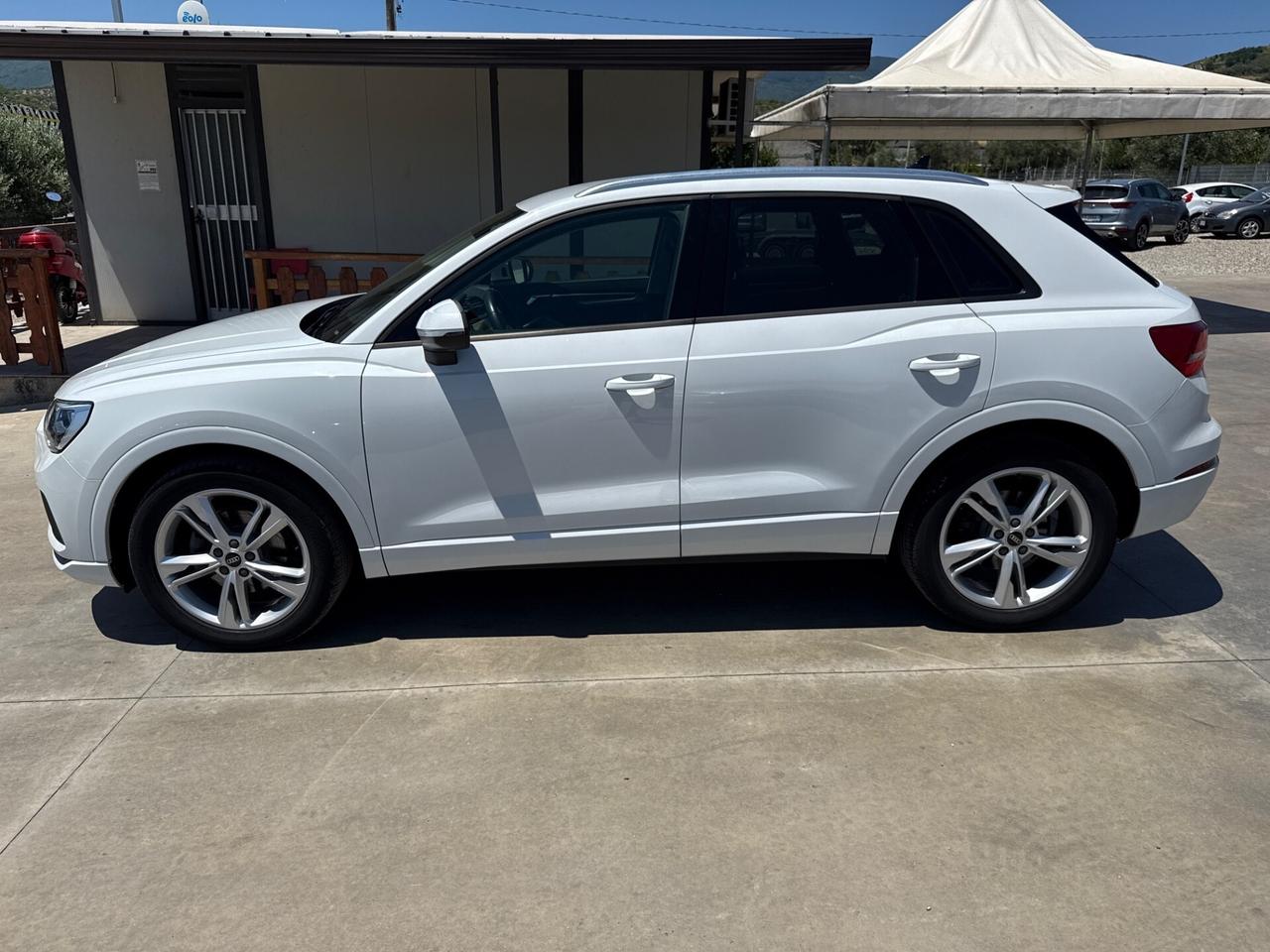 Audi Q3 35 TDI S tronic Business Advanced