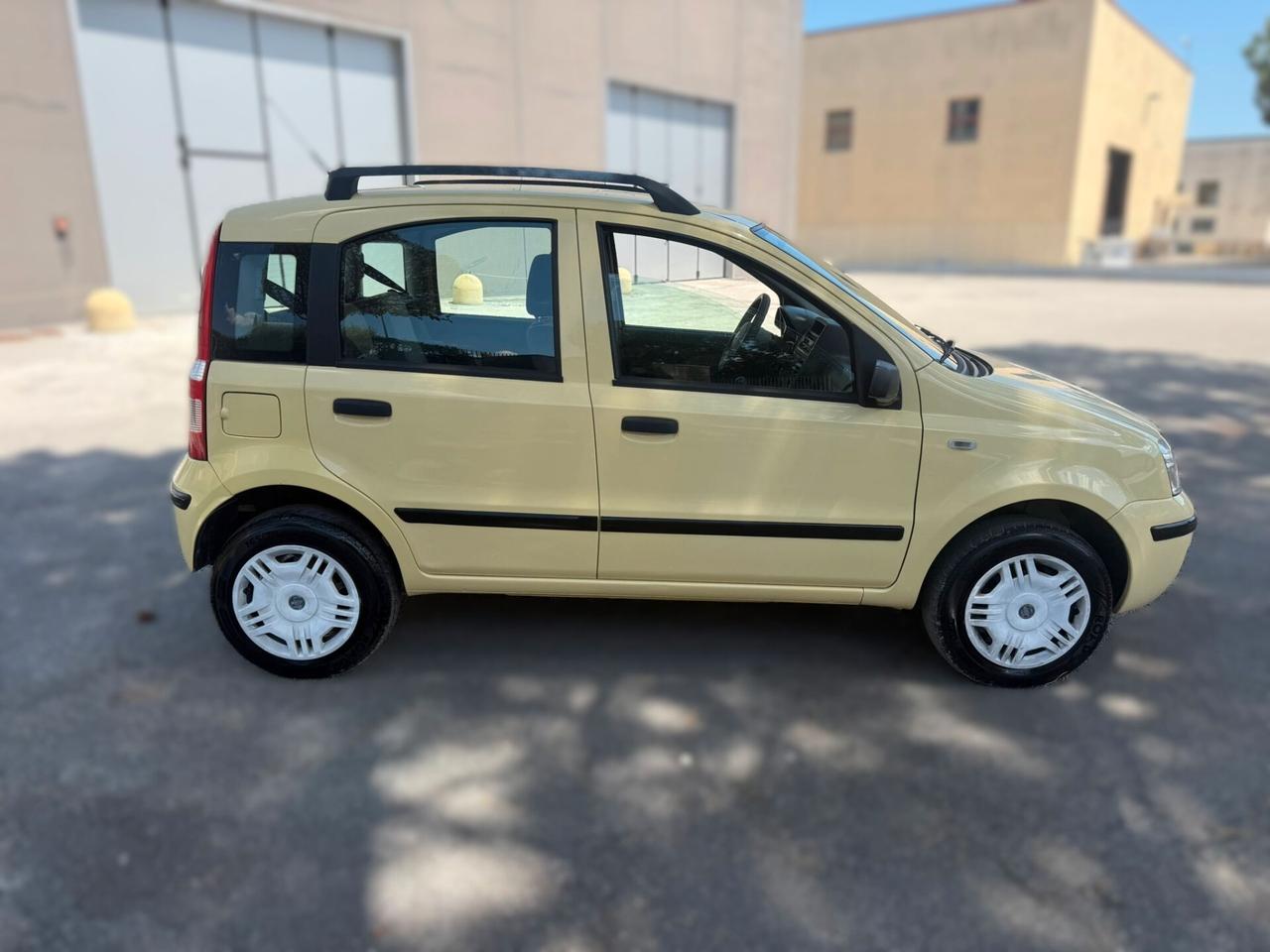 FIAT PANDA 1.2 METANO 2009 12 MESI DI GARANZIA